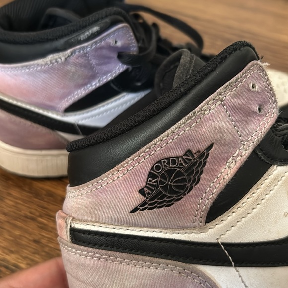 Air jordan mids size big kid grade school 4.5Y - Picture 4 of 6